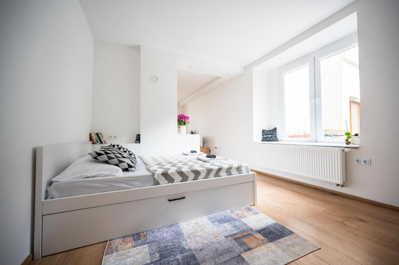 Modern Studio Apartment In The Old Town Saraievo Exterior foto