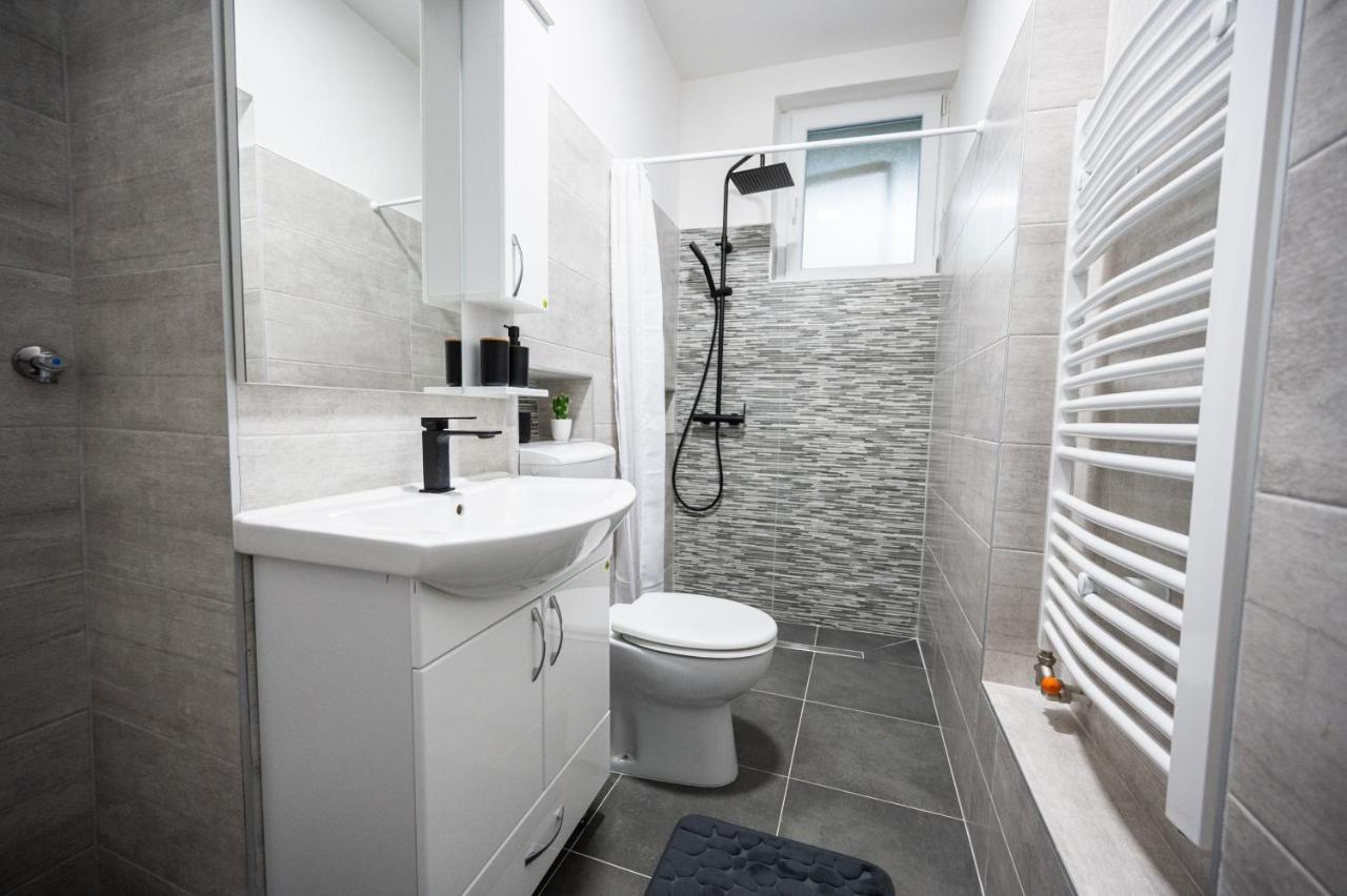 Modern Studio Apartment In The Old Town Saraievo Exterior foto
